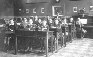 Cours supérieur de l'Ecole des Frères des écoles chrétiennes de Dour